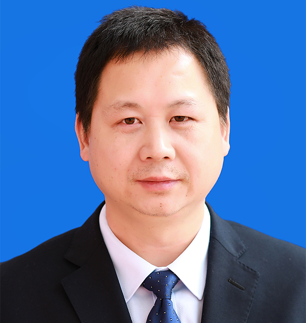 刘引玉  中职招生科长